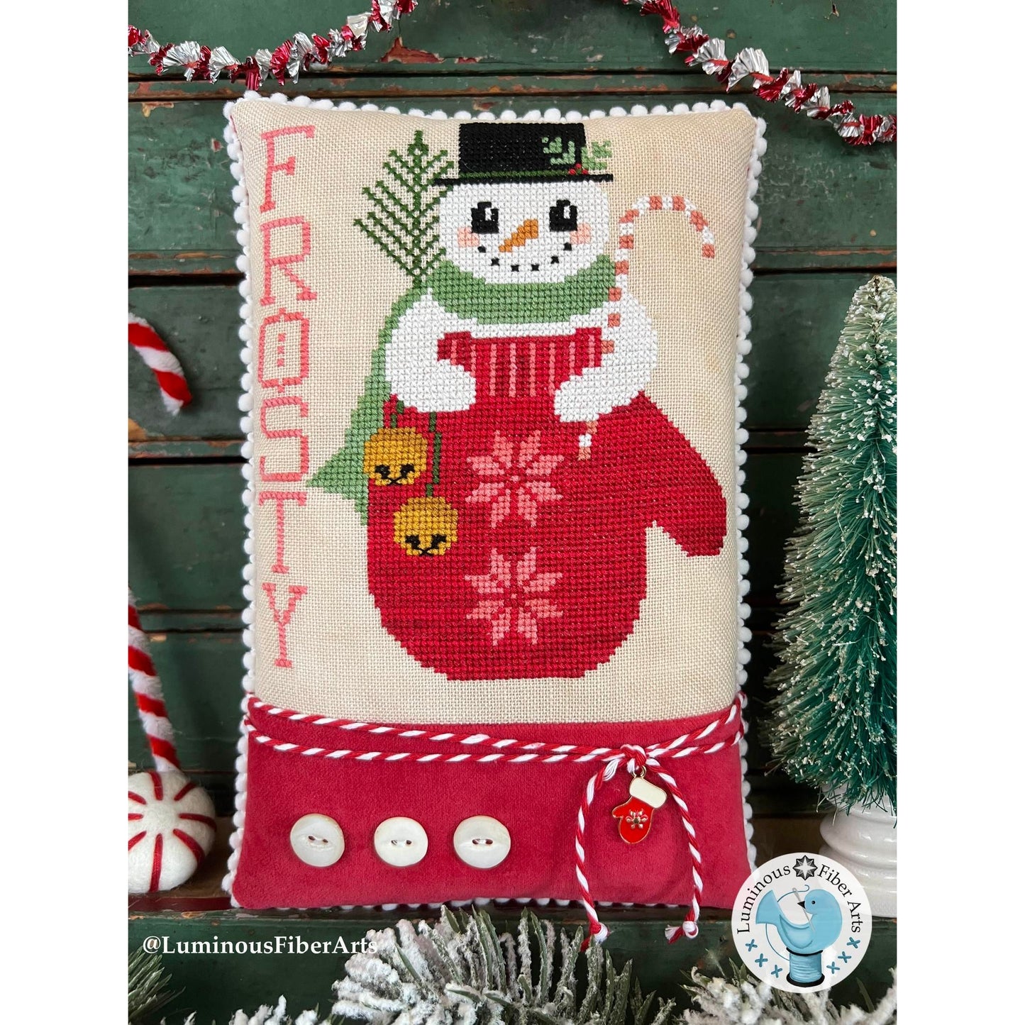 Luminous Fiber Arts  | Frosty's Cozy Christmas MARKET 2026
