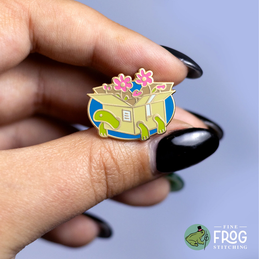 Fine Frog Stitching | Box Turtle Needle Minder NM2026