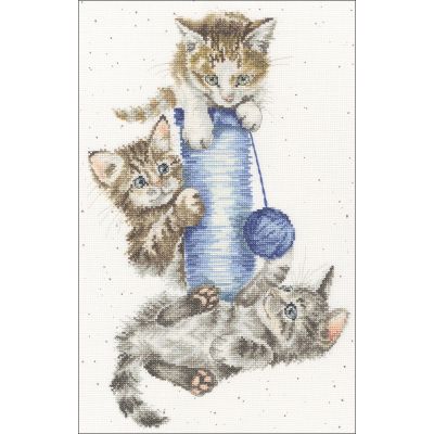 Bothy Threads | Three's A Crowd Cross Stitch Kit