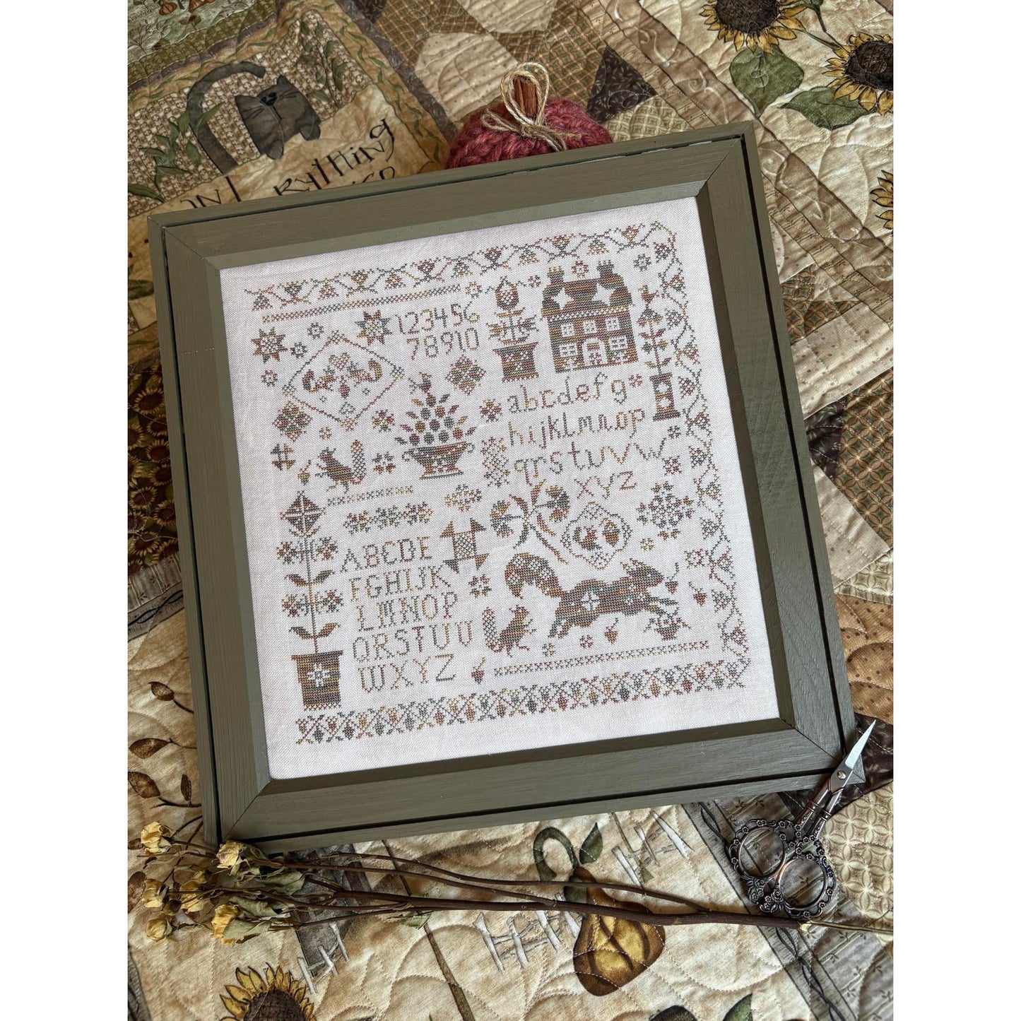Pansy Patch Quilts & Stitchery | Sassy Squirrel Sampler NM2026