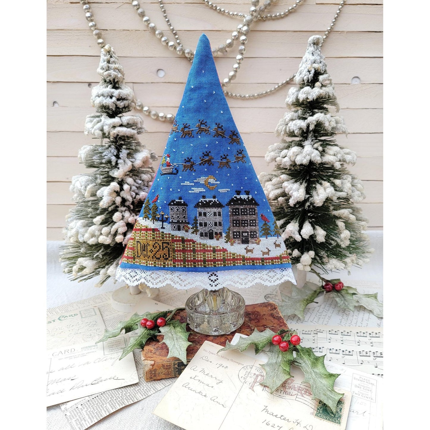 Hello from Liz Mathews | Santa's Night Tree NM25