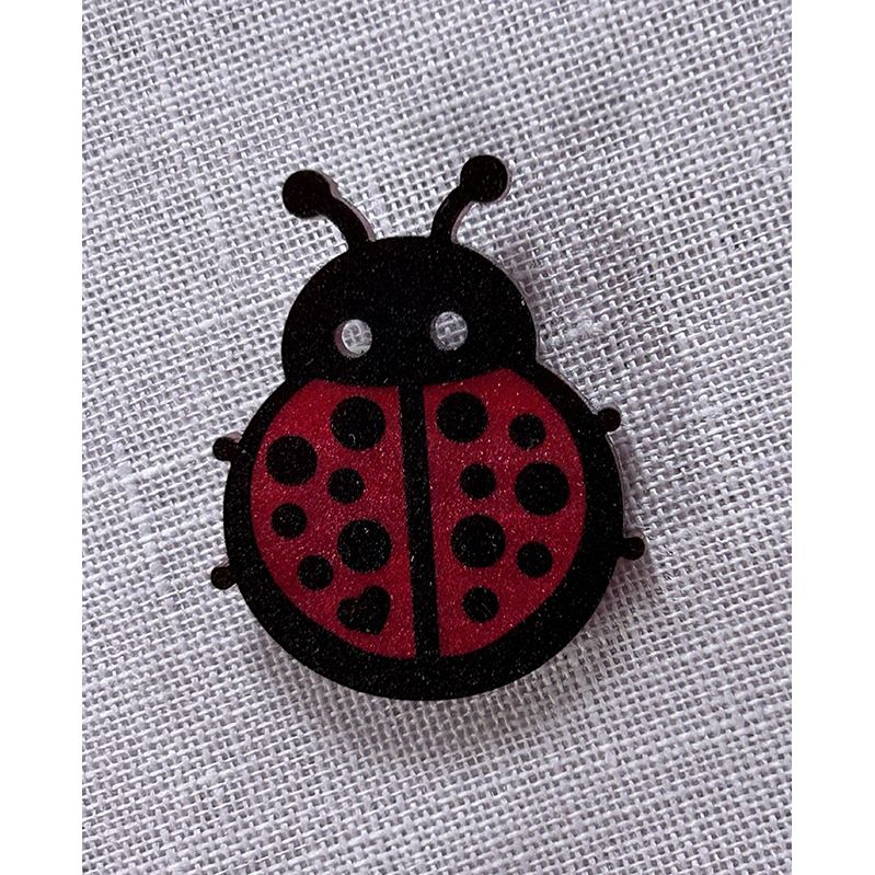 Willoughby Ann | Ruby Needle Minder MARKET 2026