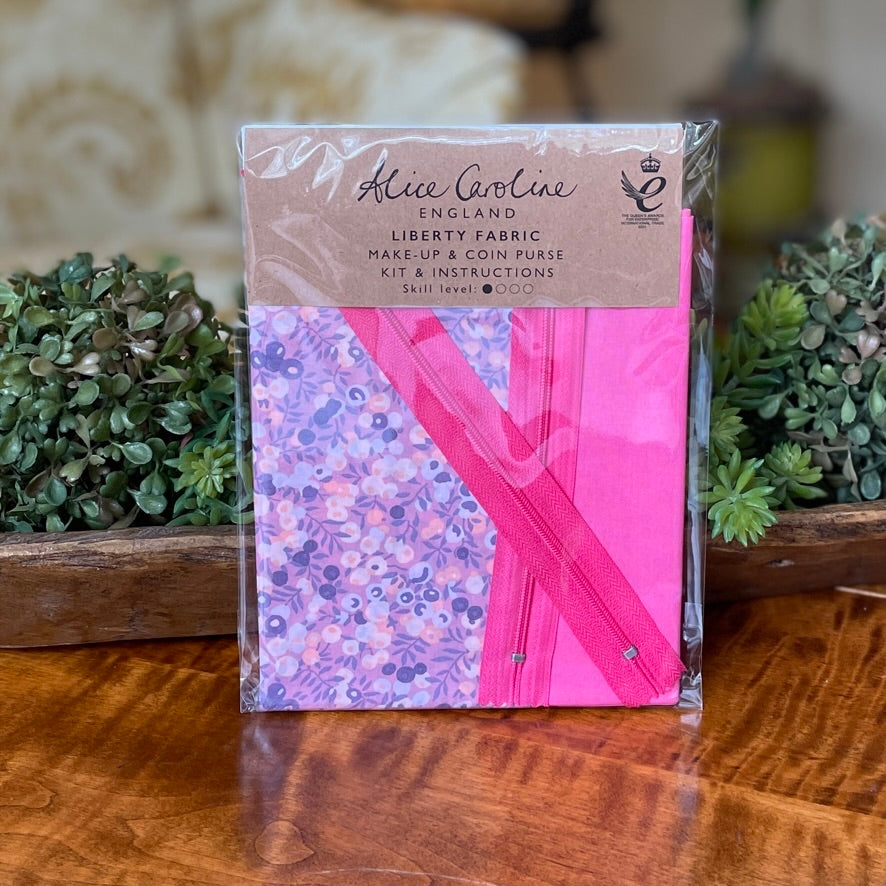 Liberty Fabric ~ Liberty Tana Lawn Mixed Colors Make-Up & Coin Purse Kit