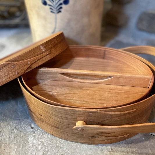 Suffolk Shaker Shop Shaker Oval #5 Sewing Box in Cherry