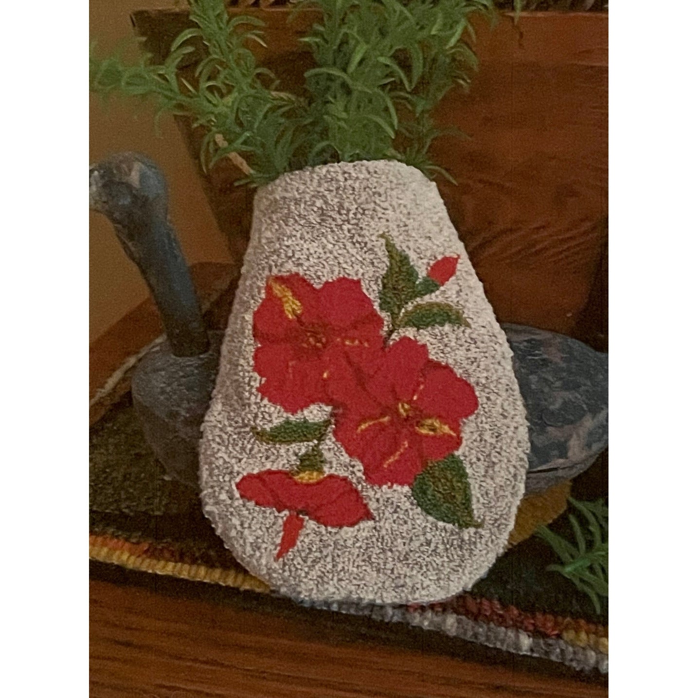 Two Old Crows ~ Hibiscus Pocket Punch Needle Pattern