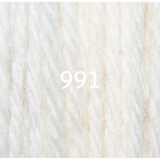 Crewel Weight Yarn ~ White 991