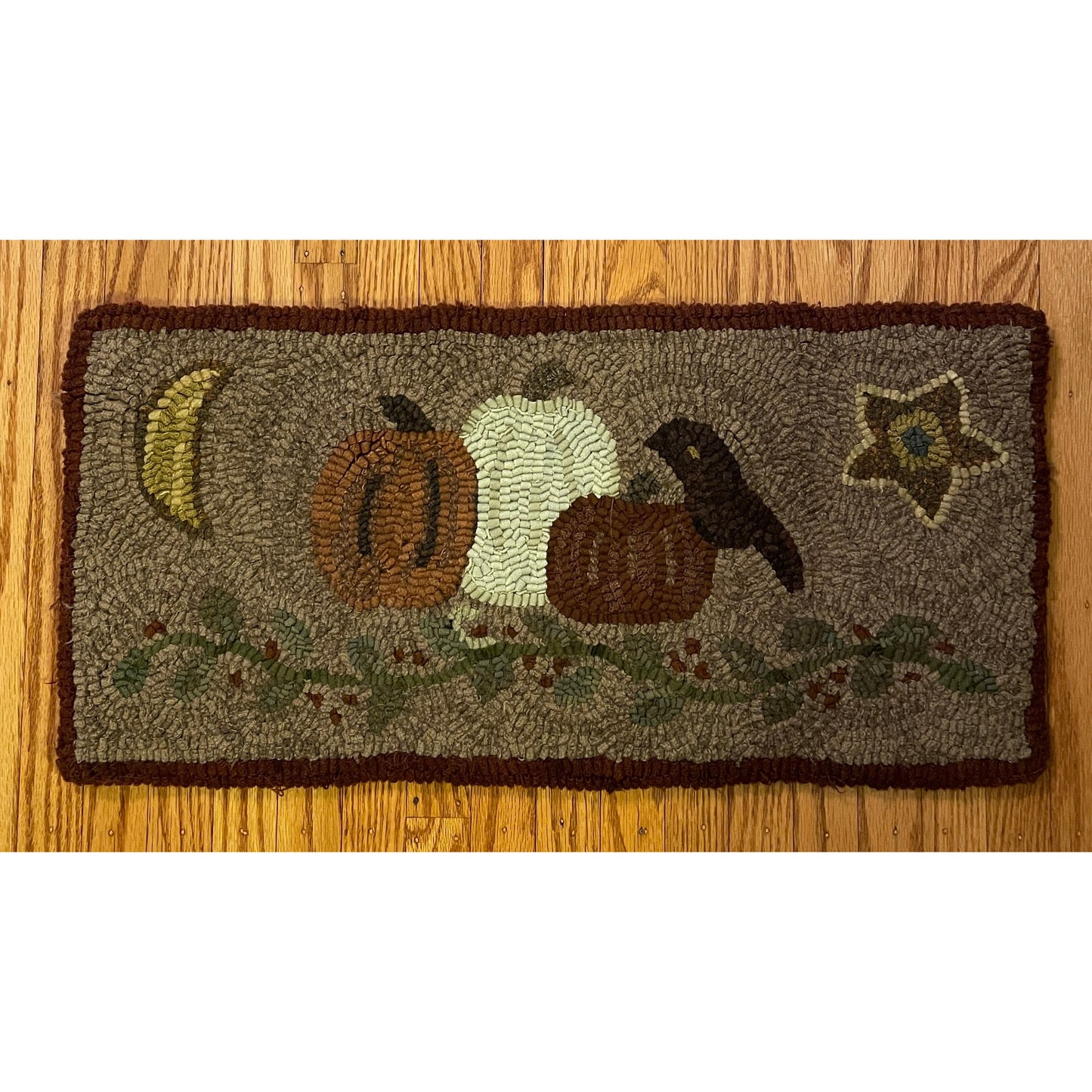 Payton's Primitives Rug Hooking Pattern ~ Bittersweet Pumpkins