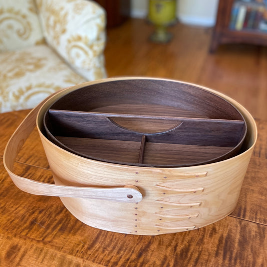 Suffolk Shaker Shop Shaker Oval #8 Sewing Box in Maple - Mixed Wood
