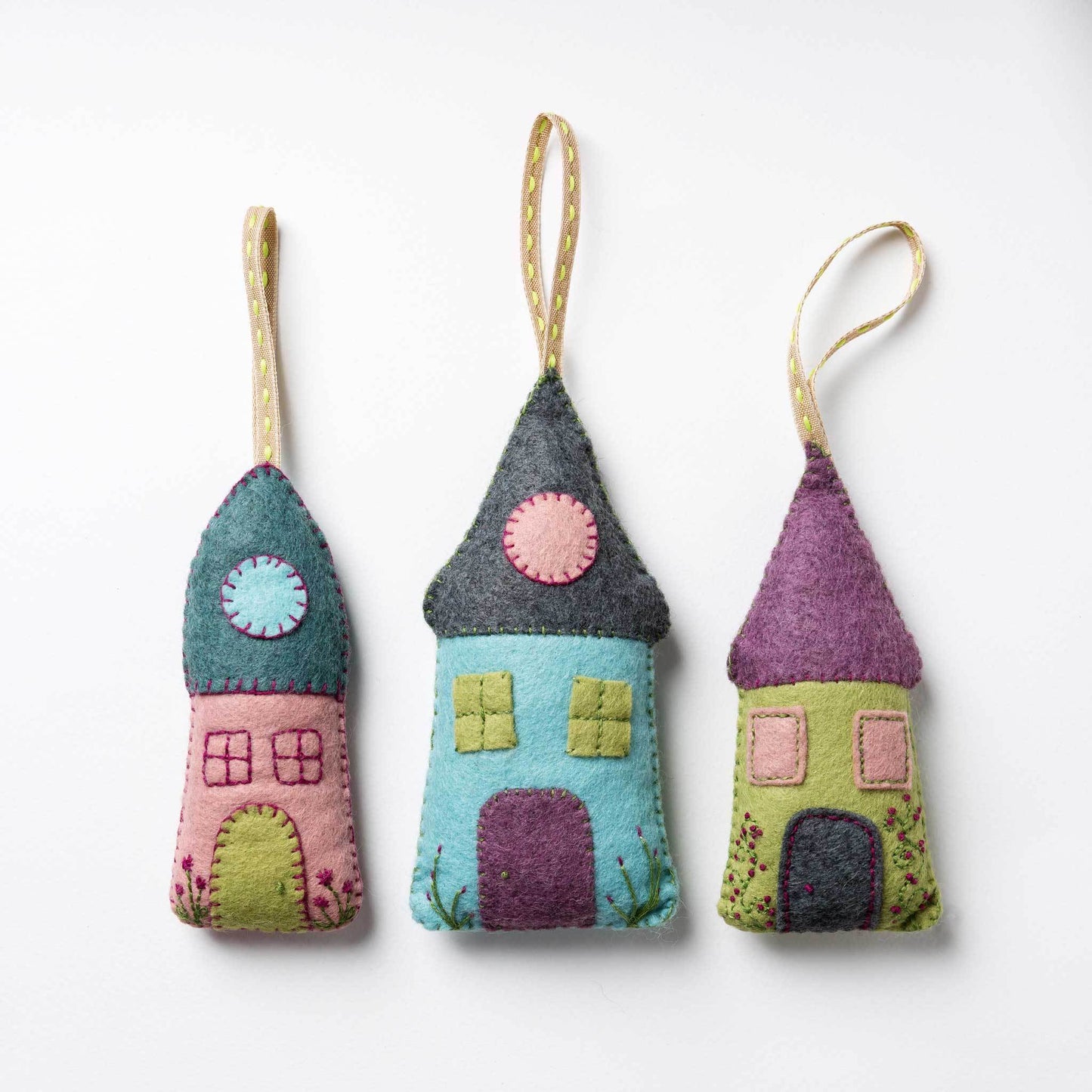 Corrine Lapierre ~ Lavender Houses Felt Craft Kit