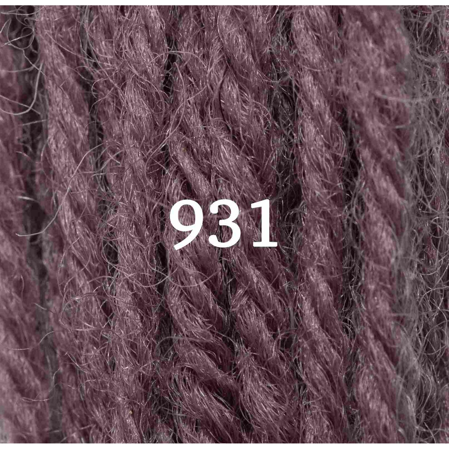 Crewel Weight Yarn ~ Dull Mauve 931