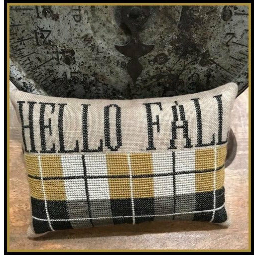 The Scarlett House | Hello Fall Pattern