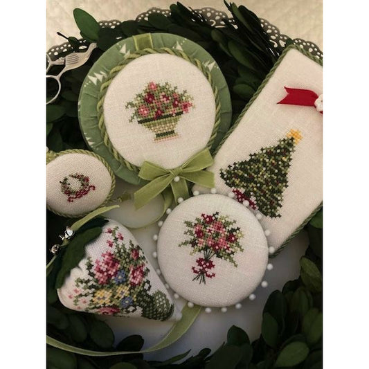 JBW Designs ~ Christmas Smalls Pattern