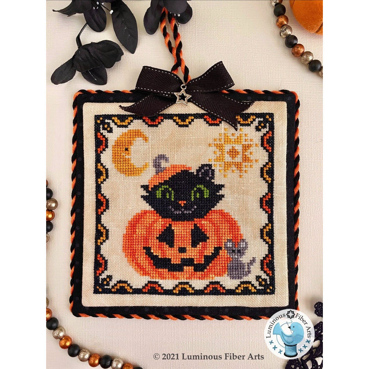 Luminous Fiber Arts ~ Cat-O-Lantern Pattern – Hobby House Needleworks