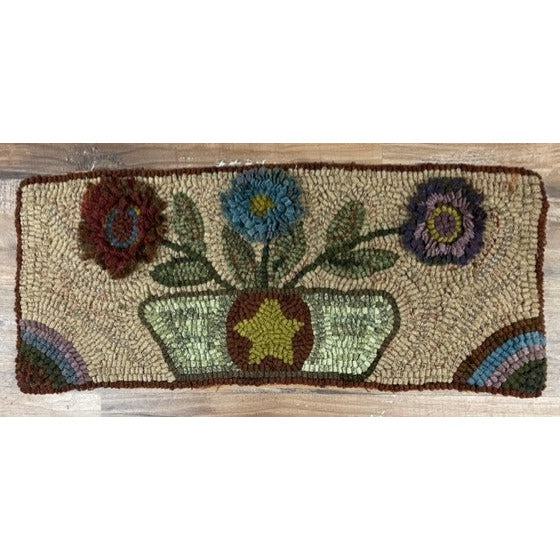 Payton's Primitives Rug Hooking Pattern ~ May Basket