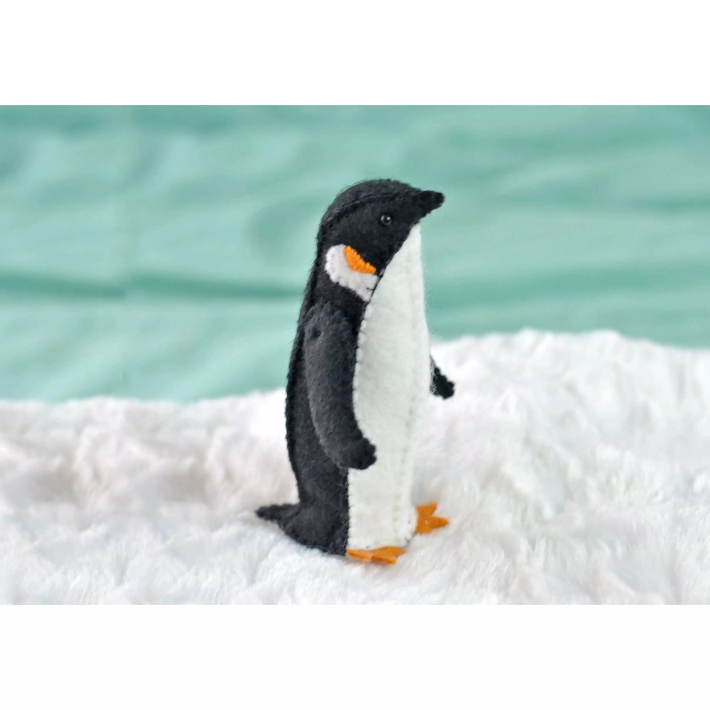 DelilahIris Designs ~ Felt Penguin Sewing Kit