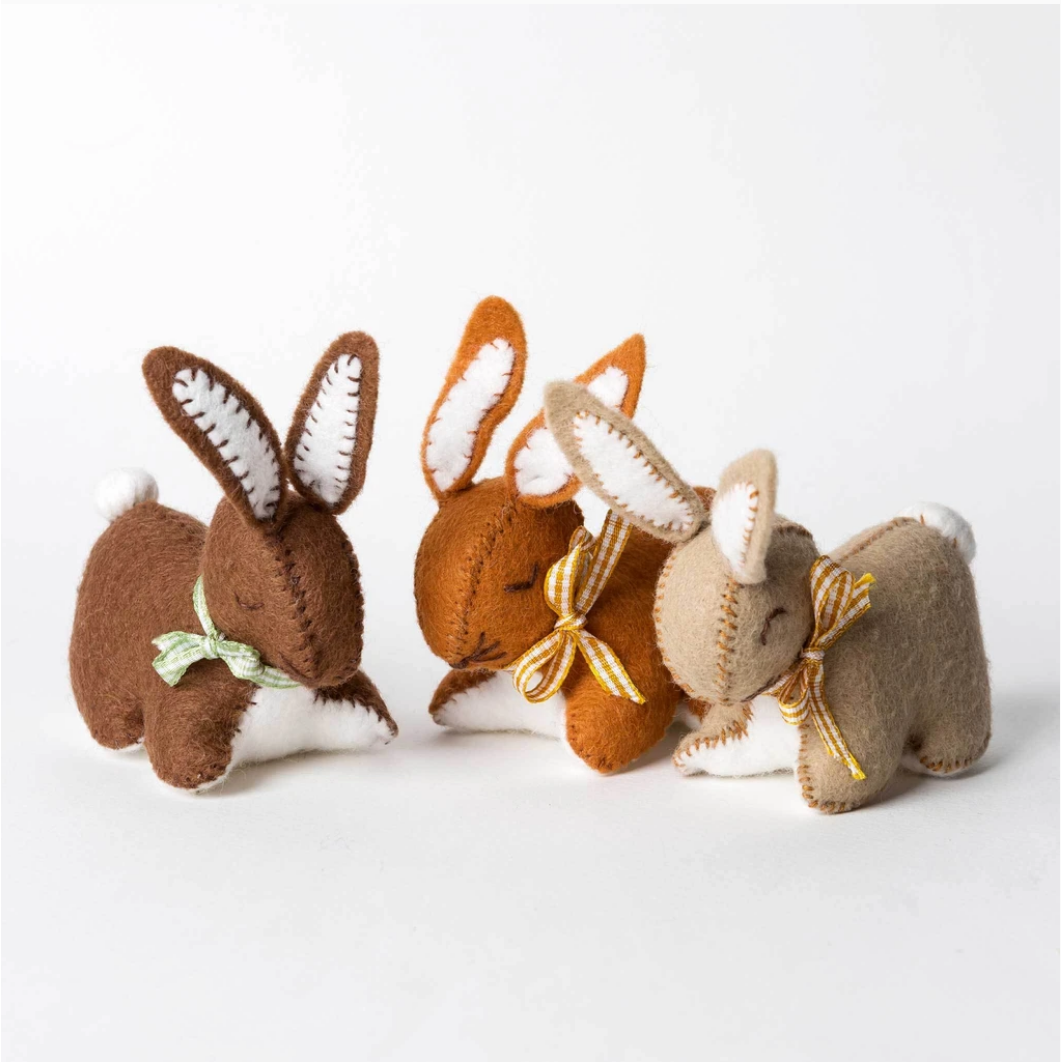 Corrine Lapierre ~ Wool Felt Craft Kit ~ Bunnies