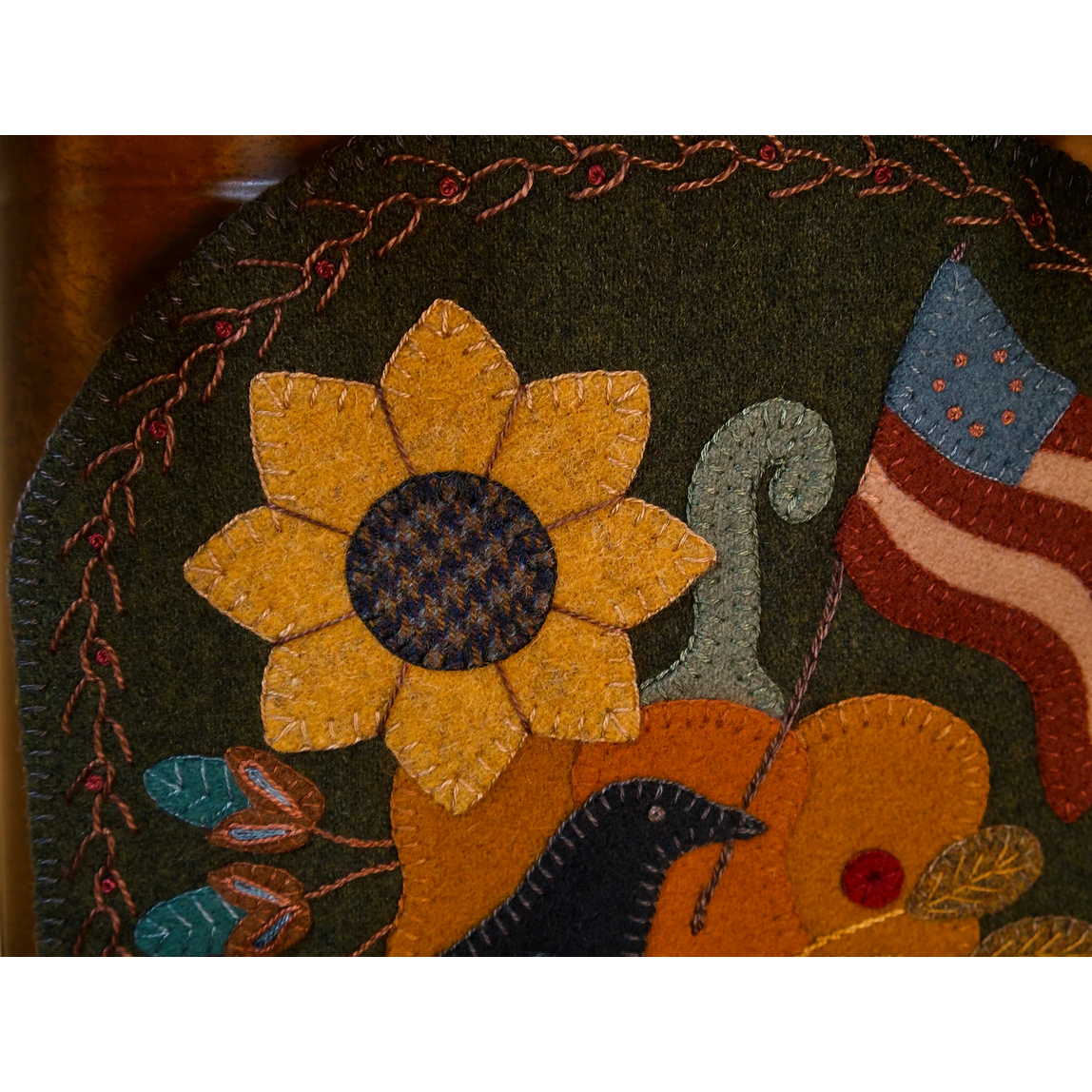 Jerome Thomas ~ Autumn Glory Wool Applique Pattern