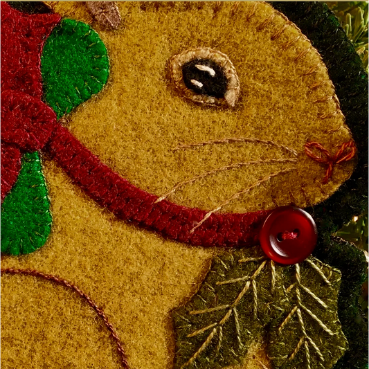 Jerome Thomas ~ Miss Holly Bunny Wool Applique Pattern