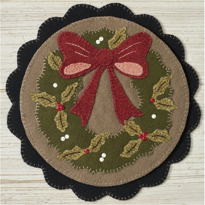 Buttermilk Basin ~ Welcome Home Center Circle Woolen Mats December