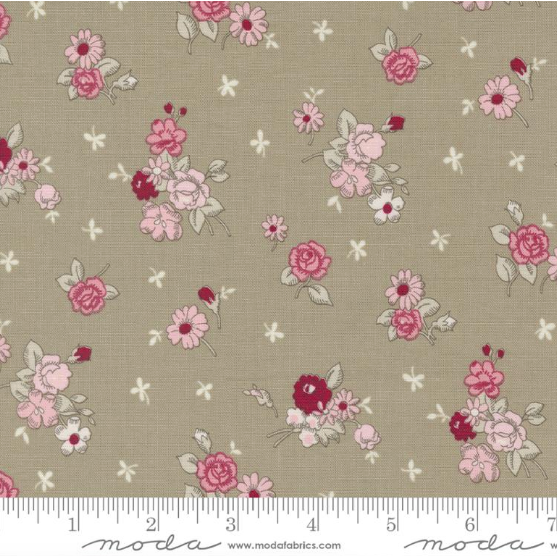 Sugarberry ~ Berry Blooms Weathered Teak 3021 14