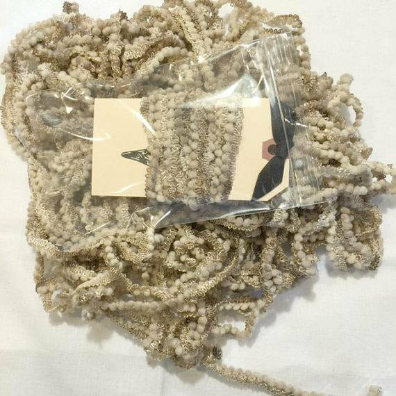 Lady Dot Creates ~ Vintage Pom Pom Trim