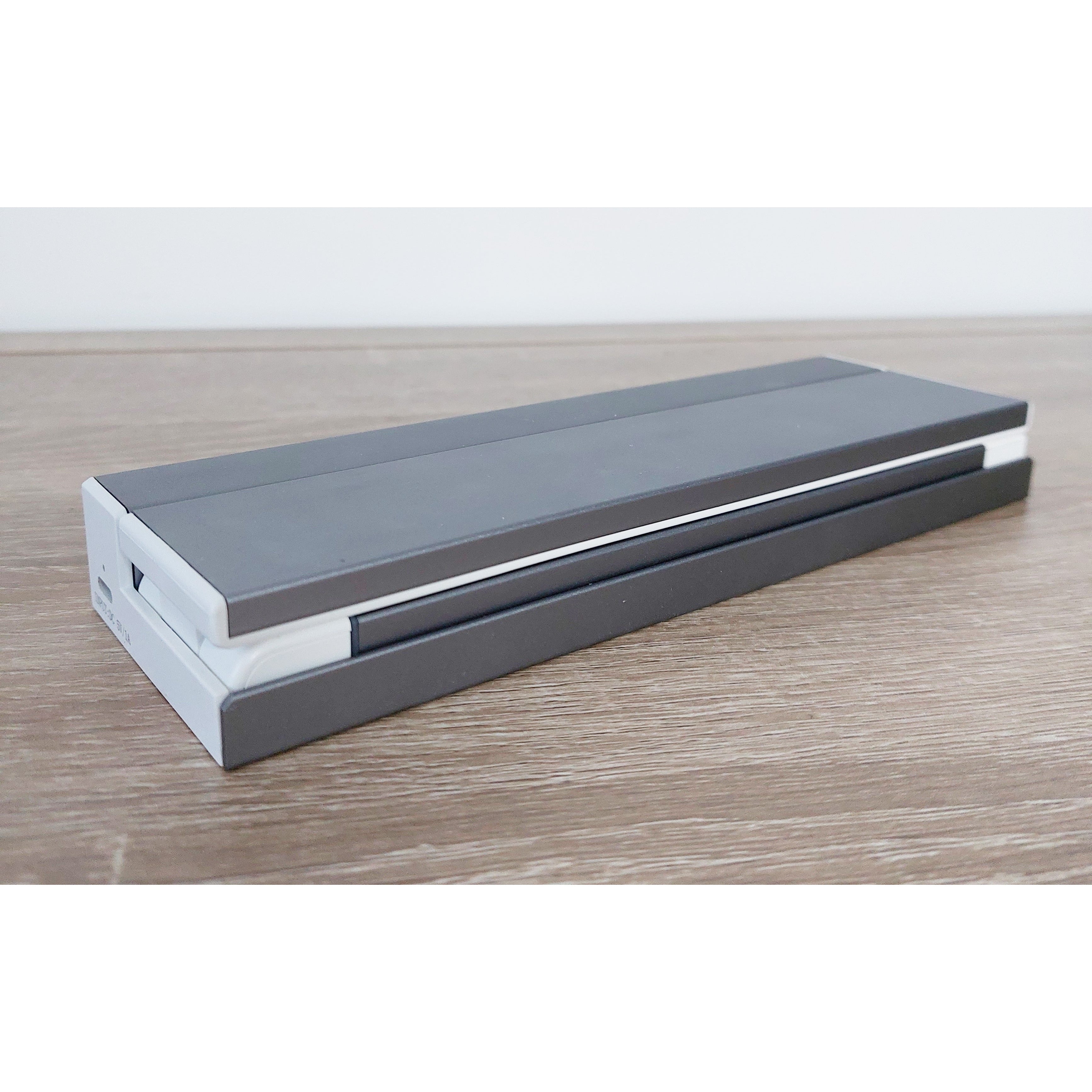 Native Lighting ~ ZigZag Rechargeable Lamp – Hobby House Needleworks